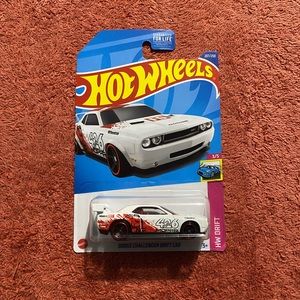 Hot Wheels Dodge Challenger Drift Car